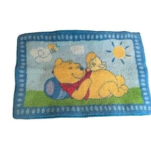 Vintage Winnie The Pooh Duck Sunshine Bee  Rug 29”x 19” RARE